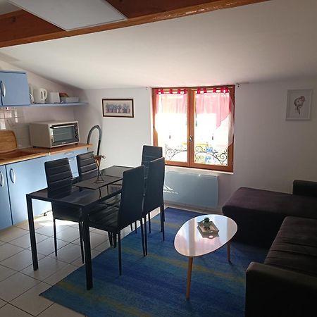 Camping Les Lavandes, Castellane Eksteriør bilde